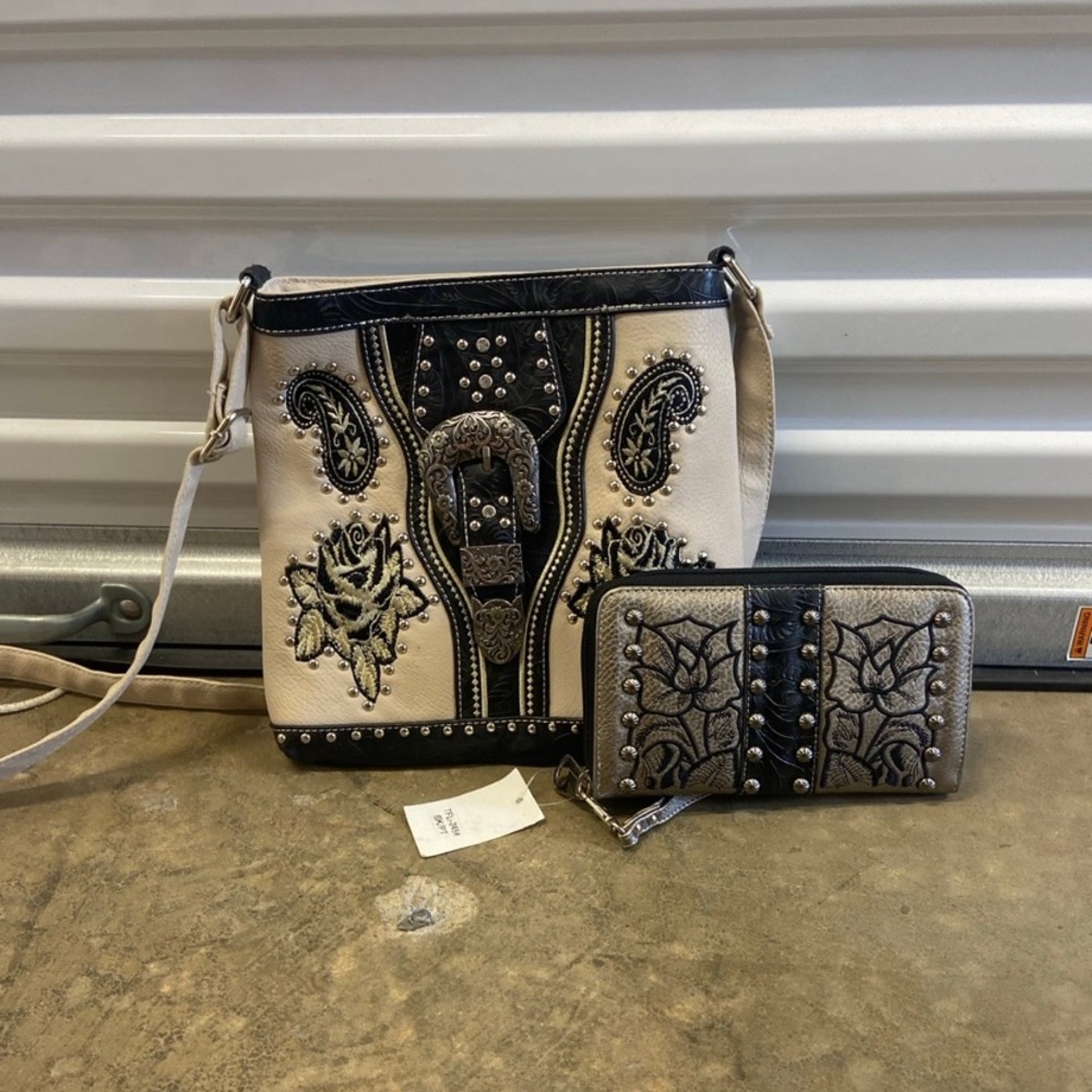 Action Imports Western Style Crossbody Purse & Wallet Set